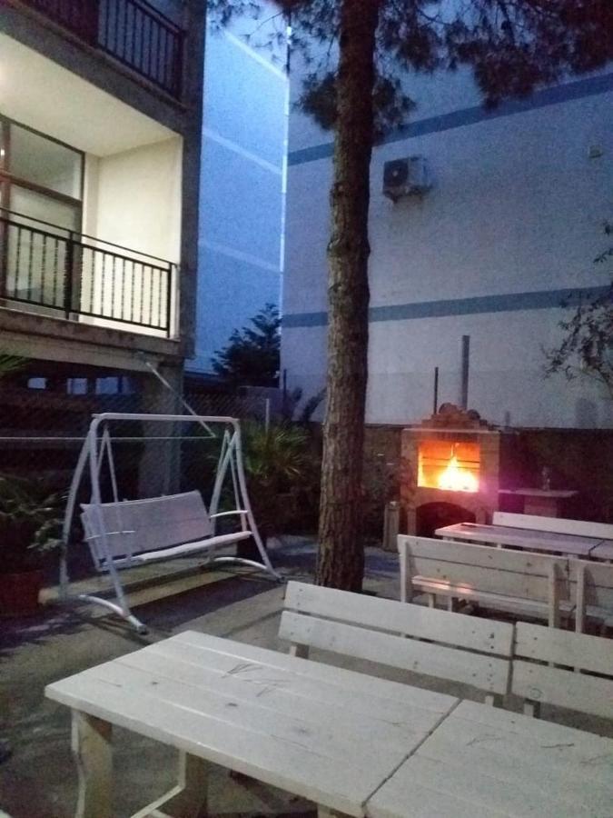 Flat Ergli Apartment Velipoje Luaran gambar