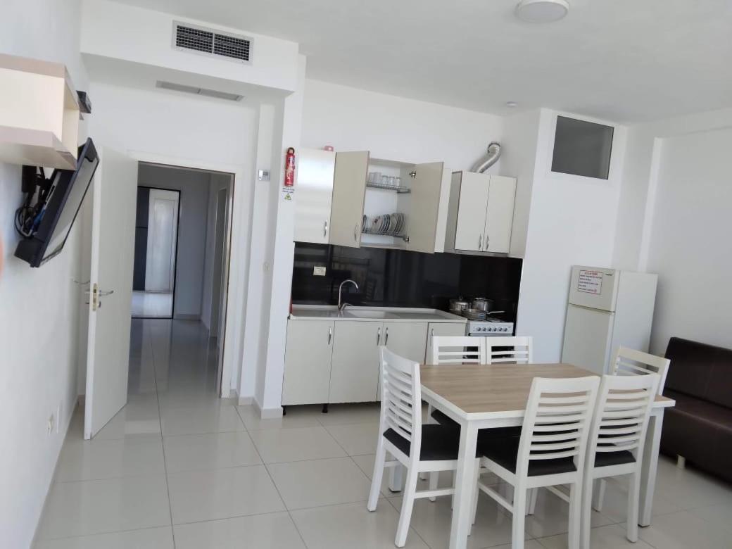 Flat Ergli Apartment Velipoje Luaran gambar
