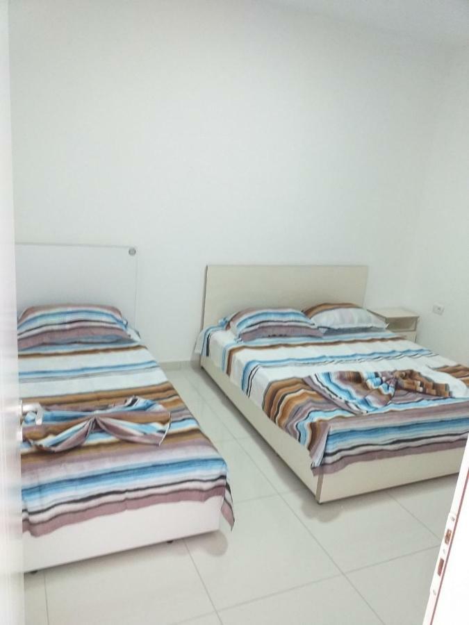 Flat Ergli Apartment Velipoje Luaran gambar